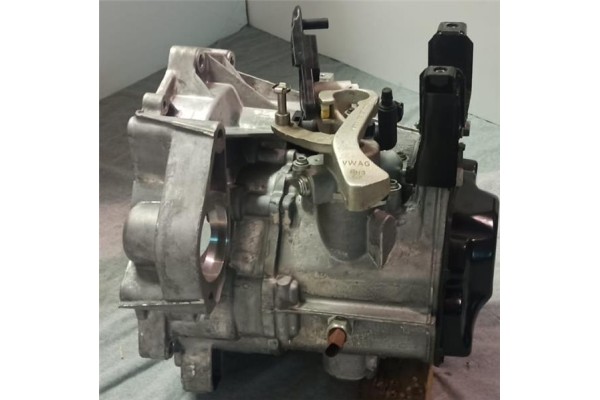 Recambio de caja cambios manual para seat ibiza st (6j8) 1.2 tsi referencia OEM IAM LMG 27090 48 2557  