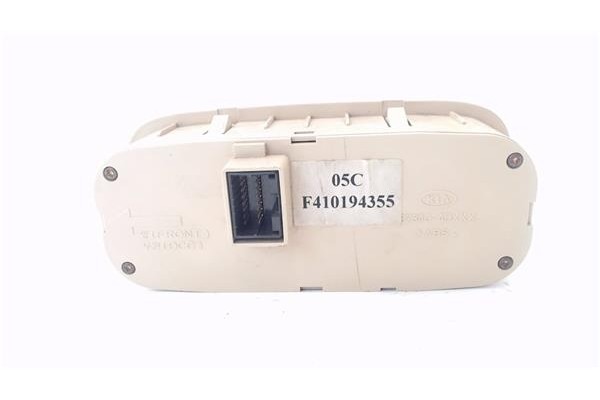 Recambio de mandos calefaccion / a.a. para kia carnival 2.9 crdi referencia OEM IAM 973404DXXX 973404D050 