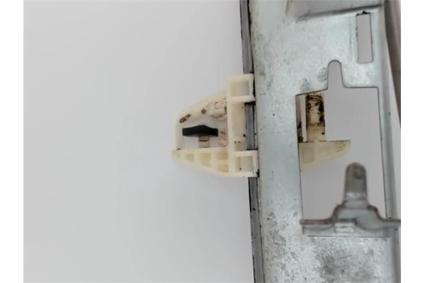 Recambio de mecanismo elevalunas delantero derecho para renault megane ii berlina 3p referencia OEM IAM   