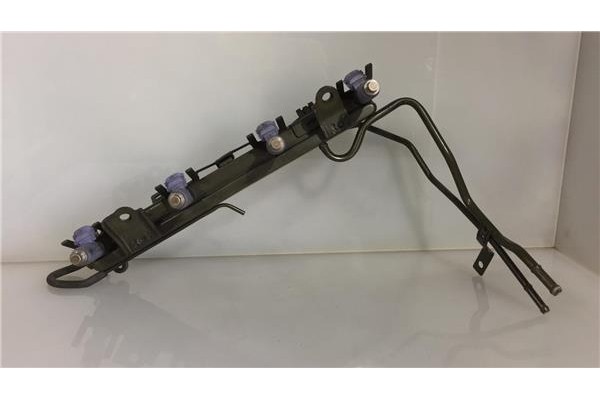 Recambio de rampa inyectores para suzuki jimny (sn/fj) 1.3 hard top referencia OEM IAM 3X1567  