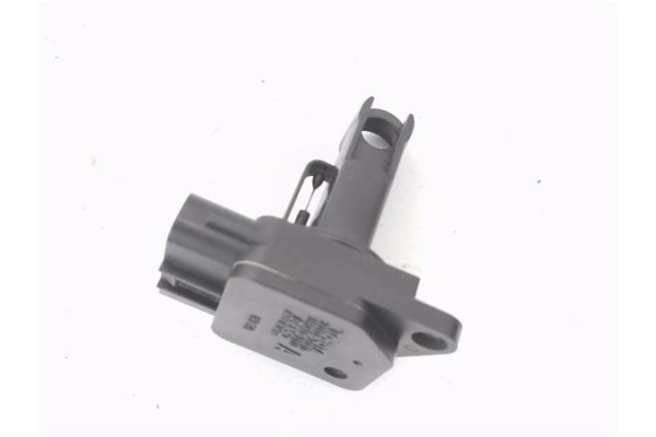 Recambio de caudalimetro para toyota land cruiser (j12) 3.0 d-4d (kdj120) referencia OEM IAM 2220430010 1974002110 