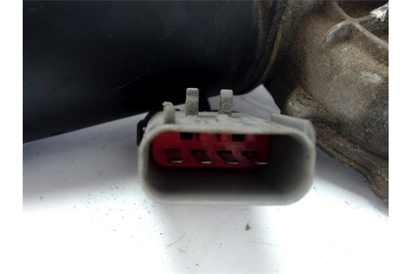 Recambio de motor limpiaparabrisas delantero para chrysler voyager gs 3.8 le awd referencia OEM IAM 23404097  