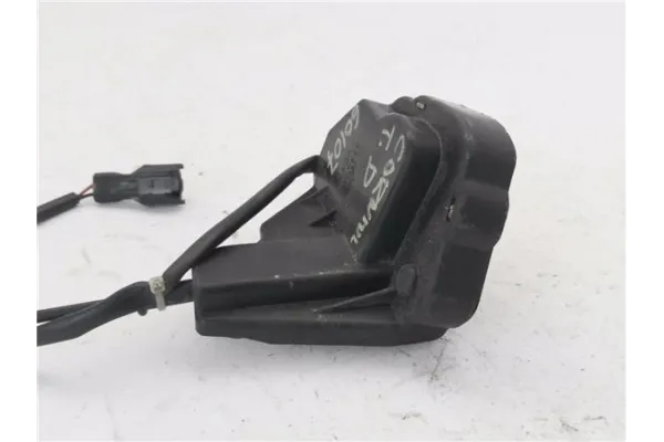 Recambio de cierre electromagnetico trasero derecho para kia carnival 2.9 crdi referencia OEM IAM 0K53A72380B  
