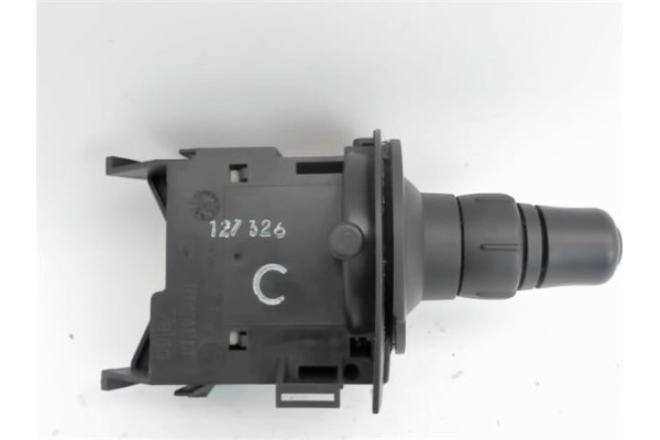 Recambio de mando de luces para renault scenic ii (jm) referencia OEM IAM   