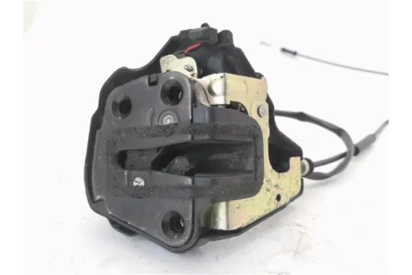 Recambio de cierre electromagnetico trasero derecho para kia carnival 2.9 crdi referencia OEM IAM 0K53A72380B  