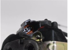 Recambio de cierre electromagnetico trasero derecho para kia carnival 2.9 crdi referencia OEM IAM 0K53A72380B  