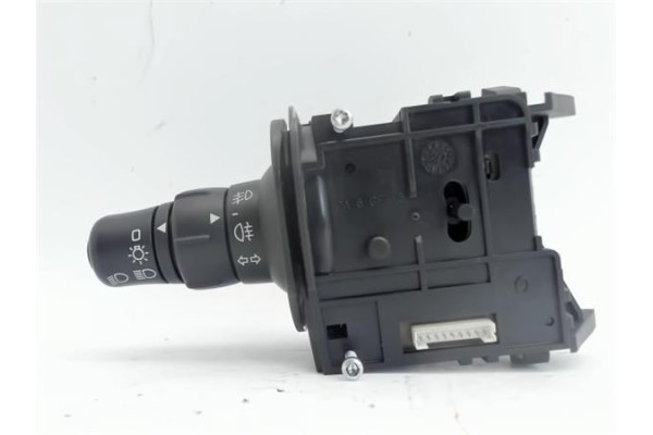 Recambio de mando de luces para renault scenic ii (jm) referencia OEM IAM   