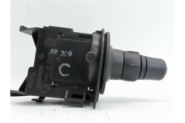 Recambio de mando de luces para renault scenic ii (jm) referencia OEM IAM   