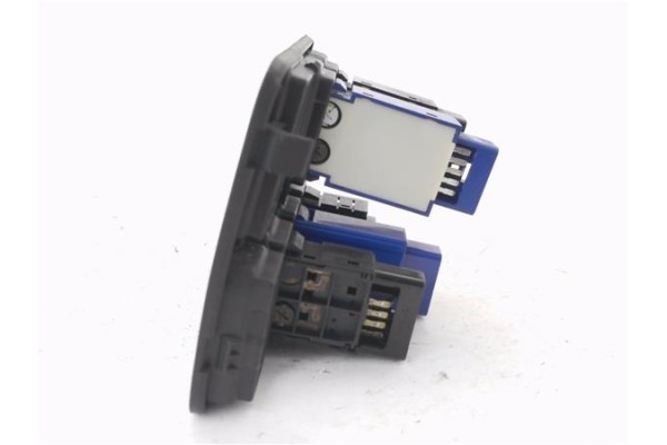 Recambio de mando multifuncion para toyota land cruiser (j12) 3.0 d-4d (kdj120) referencia OEM IAM 8416533040 8487160030 