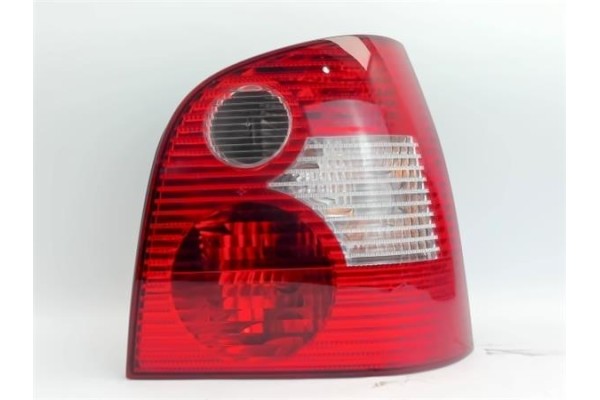 Recambio de piloto trasero derecho para volkswagen polo (9n1)(2001) referencia OEM IAM 6Q6945258A  