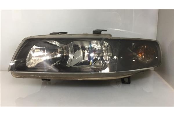 Recambio de faro delantero izquierdo para seat toledo (1m2) 1.8 sport referencia OEM IAM 1M1941001D 205804B 