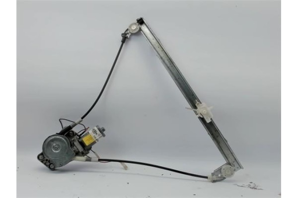 Recambio de mecanismo elevalunas delantero derecho para renault clio ii fase i (b/cb0) referencia OEM IAM   