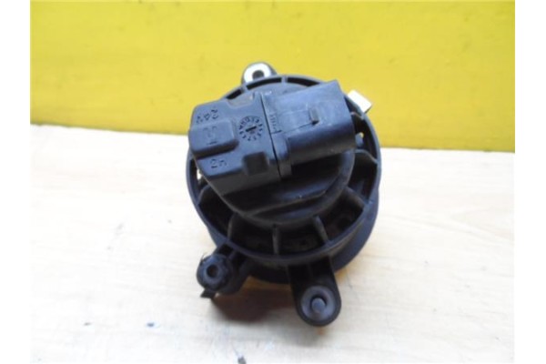 Recambio de faro antiniebla derecho para seat cordoba berlina (6l2) 1.6 16v referencia OEM IAM 6L0941703  
