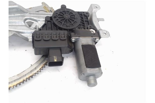 Recambio de mecanismo elevalunas delantero izquierdo para opel astra h berlina referencia OEM IAM A330013100417  