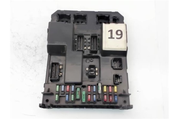Recambio de caja fusibles/rele para peugeot 307 (s1) 2.0 speed up referencia OEM IAM 9651197480  