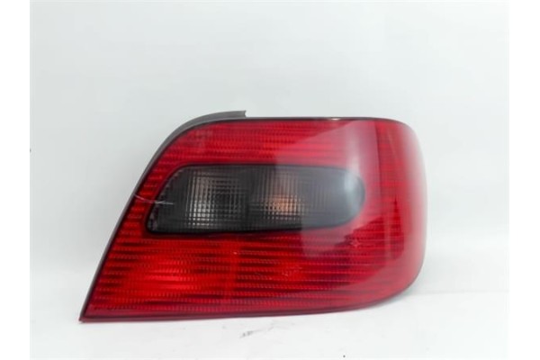 Recambio de piloto trasero derecho para citroen xsara berlina (1997) referencia OEM IAM   