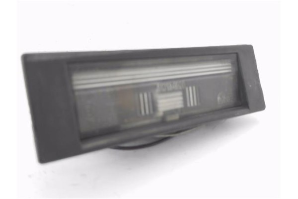 Recambio de piloto matricula para alfa romeo gt (125) 1.9 jtd referencia OEM IAM 517134000  