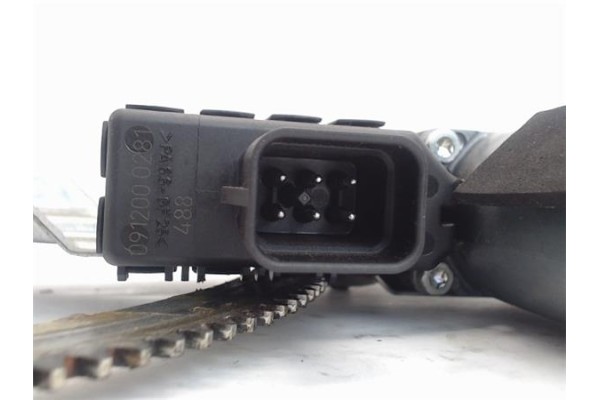 Recambio de mecanismo elevalunas delantero izquierdo para opel astra h berlina referencia OEM IAM 5140095  