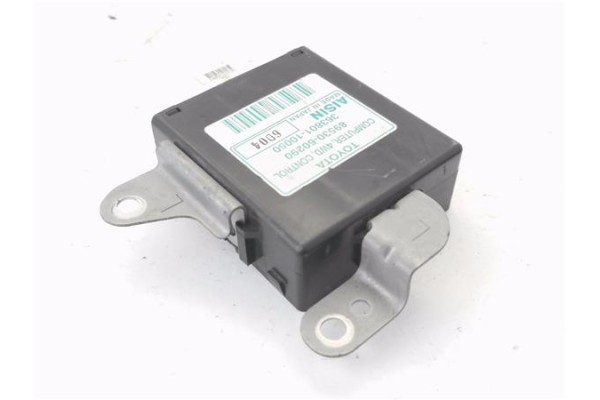 Recambio de centralita cambio automatico para toyota land cruiser (j12) 3.0 d-4d (kdj120) referencia OEM IAM 8953060290 36380110