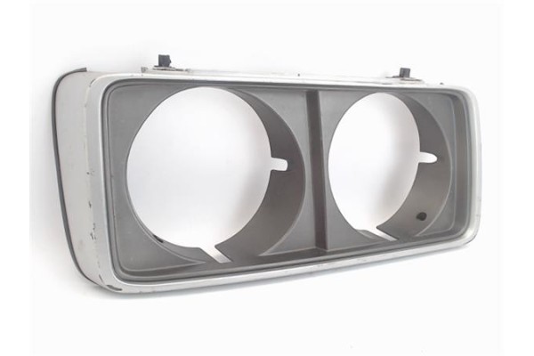 Recambio de cerquillo faro para nissan vanette furgón (c22) 2.0 d referencia OEM IAM 62411Y9500  
