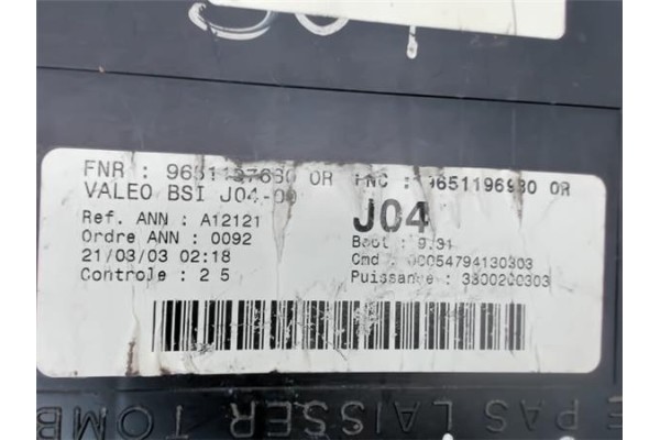 Recambio de caja fusibles/rele para peugeot 307 (s1) 2.0 xr referencia OEM IAM 9651196980  