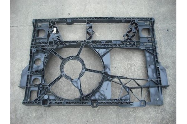 Recambio de frente delantero para renault master ii furgón (fd) 1.9 dci 80 referencia OEM IAM   