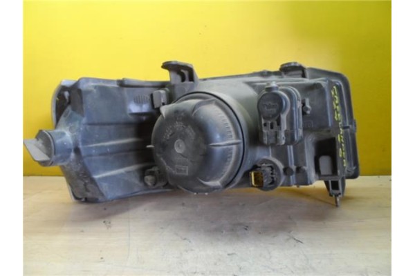 Recambio de faro delantero izquierdo para land rover freelander (ln) 2.0 di familiar (72kw) referencia OEM IAM AMR4000  