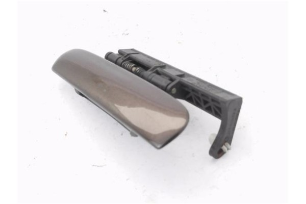 Recambio de maneta exterior delantero izquierda para citroen xsara picasso 2.0 hdi referencia OEM IAM 326513004 963334327 