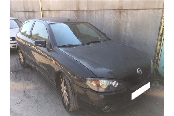 nissan almera (n16/e)(2000) del año 