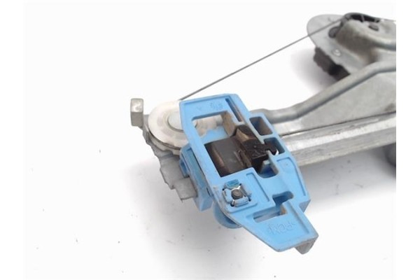 Recambio de mecanismo elevalunas delantero derecho para renault modus i 1.4 (jp01, jp0j) referencia OEM IAM 8200748375 100628 82