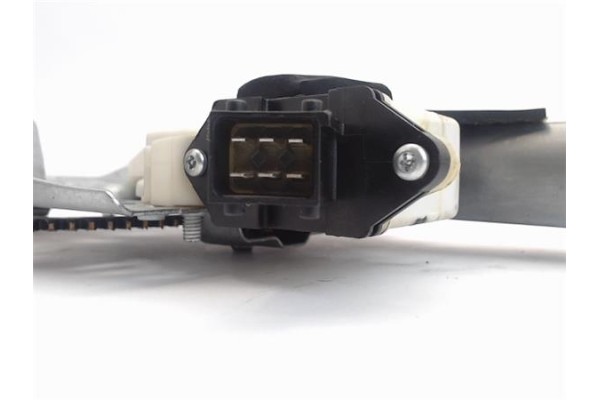 Recambio de mecanismo elevalunas delantero izquierdo para opel vectra c berlina referencia OEM IAM   