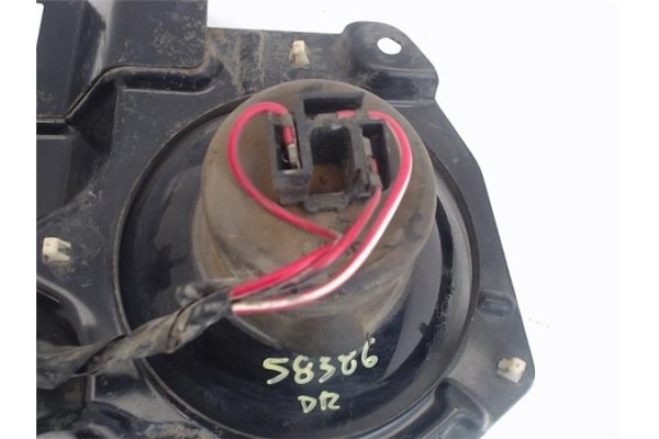 Recambio de faro delantero dcho para nissan vanette furgón (c22) 2.0 d referencia OEM IAM 26701Y9503  