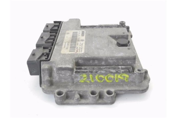 Recambio de centralita para renault scenic ii (jm) 1.9 dci (jm12, jm0g) referencia OEM IAM 8200391966 0281011776 