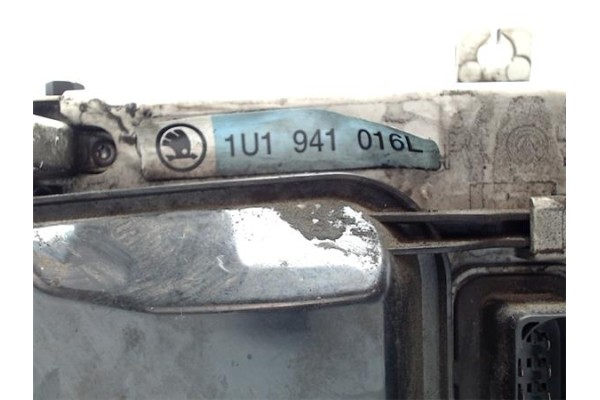 Recambio de faro delantero dcho para skoda octavia berlina (1u2) referencia OEM IAM 1U1941016L 9756 
