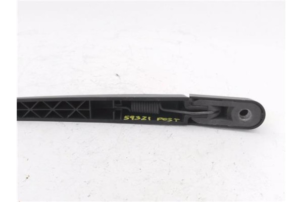 Recambio de brazo limpiaparabrisas trasero para citroen xsara picasso 2.0 hdi referencia OEM IAM 6429Q5  