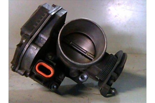 Recambio de caja mariposa aire para volkswagen passat berlina (3b2) 1.8 t referencia OEM IAM 058133063M 408237212003 