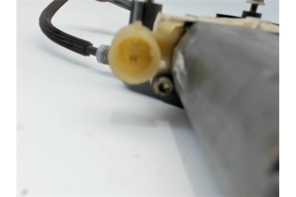 Recambio de mecanismo elevalunas delantero izquierdo para renault clio ii fase i (b/cb0) referencia OEM IAM   