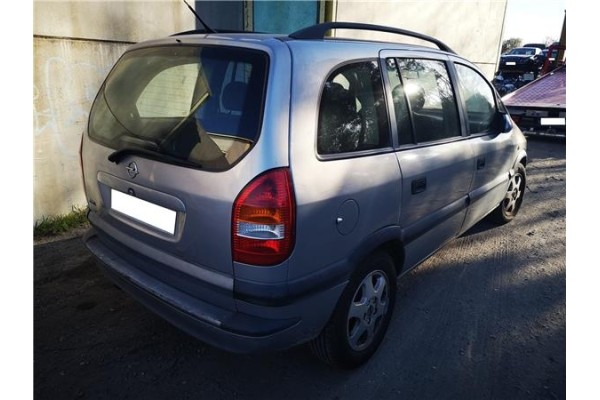 opel zafira a del año 2001