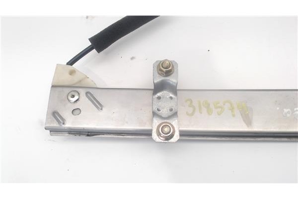 Recambio de mecanismo elevalunas delantero izquierdo para hyundai getz (tb) referencia OEM IAM 988101C100  