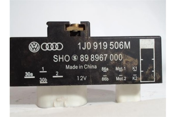 Recambio de caja reles para seat ibiza (6j5) (06.2008) 1.4 good stuff [1,4 ltr. - 63 kw 16v] referencia OEM IAM 1J0919506M 89896