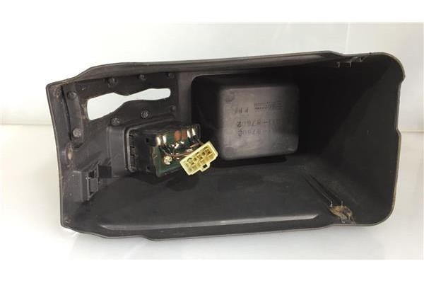Recambio de consola para bertone freeclimber 2.4 td referencia OEM IAM 5890187602 5891187602 