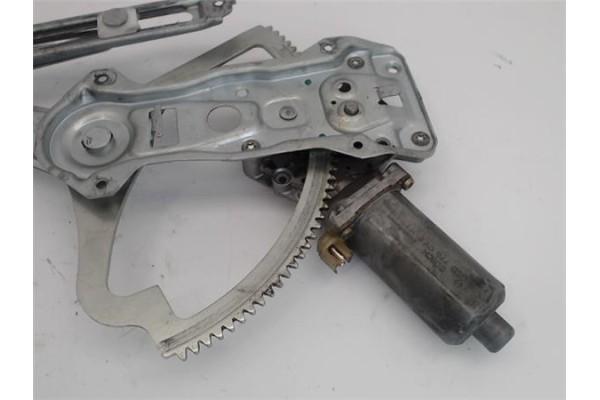 Recambio de mecanismo elevalunas delantero izquierdo para mercedes-benz clase c (bm 202) berlina referencia OEM IAM   