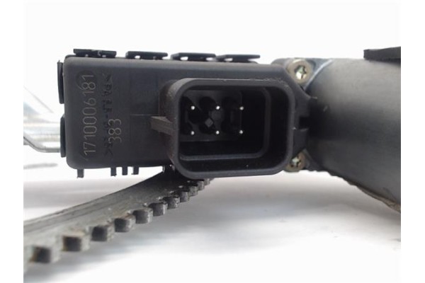 Recambio de mecanismo elevalunas delantero izquierdo para opel astra g berlina referencia OEM IAM 90521881  