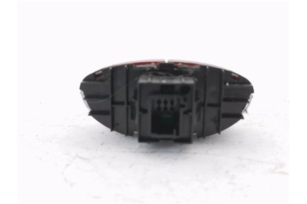 Recambio de interruptor luces emergencia para citroen xsara picasso 1.6 hdi referencia OEM IAM 43913677  