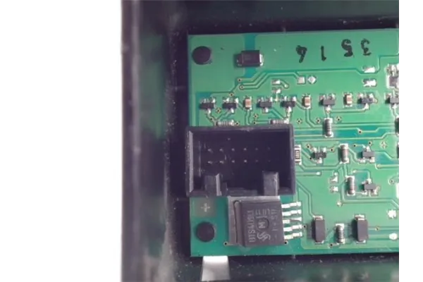 Recambio de caja fusibles/rele para citroen xsara picasso 1.6 referencia OEM IAM T118470003J 9,64E+11 