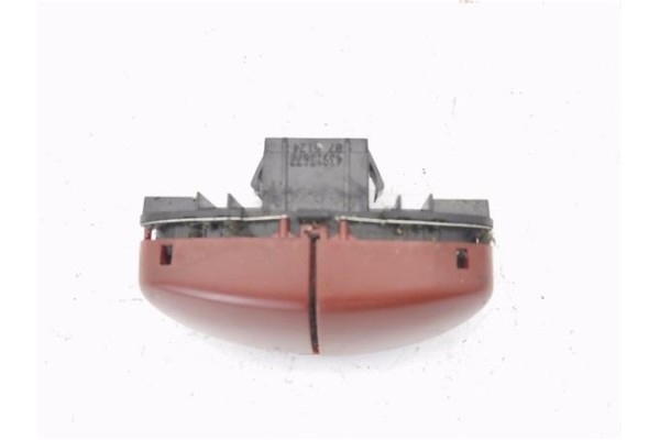 Recambio de interruptor luces emergencia para citroen xsara picasso 1.6 hdi referencia OEM IAM 43913677  