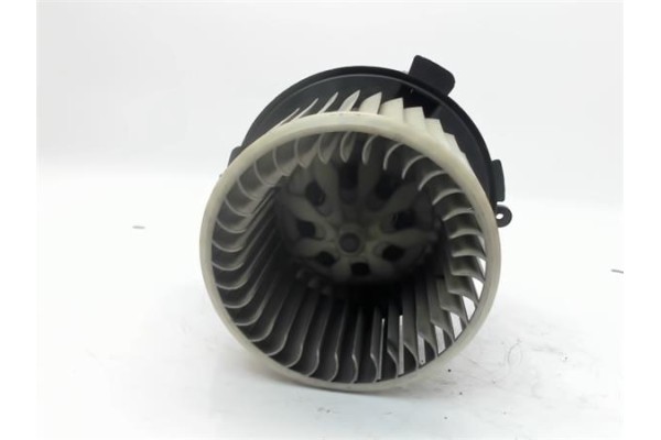 Recambio de motor calefaccion para peugeot 307 berlina (s2) referencia OEM IAM 150385  