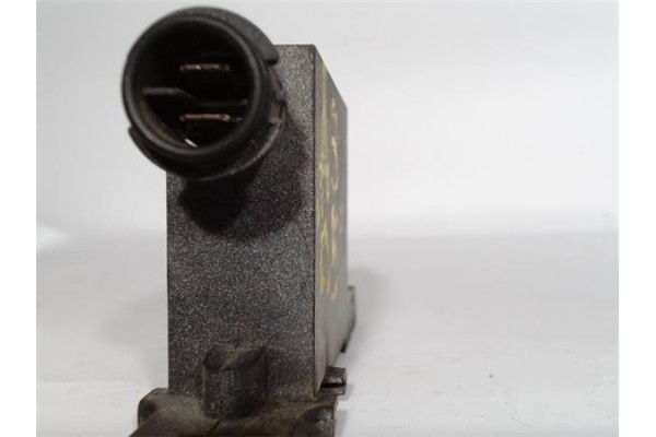 Recambio de caja reles para audi a3 (8l) 1.8 t attraction quattro referencia OEM IAM 4A0959981A D104A 