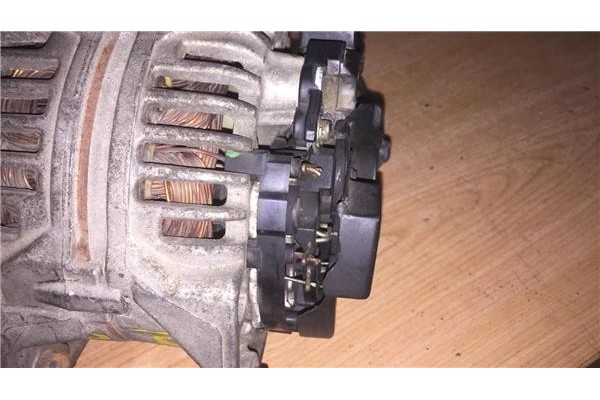 Recambio de alternador para ford mondeo ii (bap) 2.0 i referencia OEM IAM 98BB10300BD 0124415006 