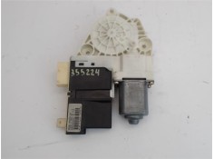 Recambio de motor elevalunas delantero derecho para citroen c4 berlina 1.6 hdi referencia OEM IAM 996388101 9222AV 